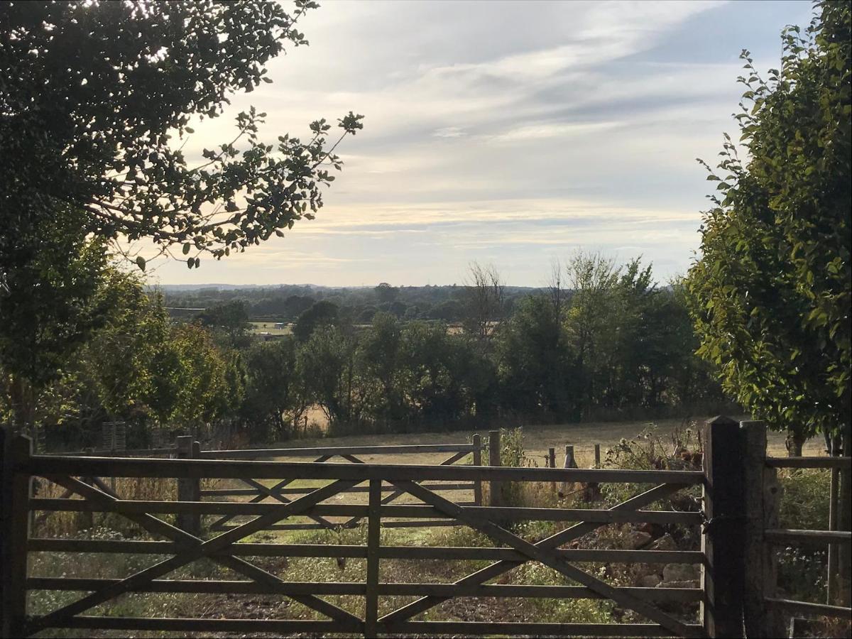 Redbrook Farm Bnb - Gateway To The New Forest Fordingbridge Exterior foto